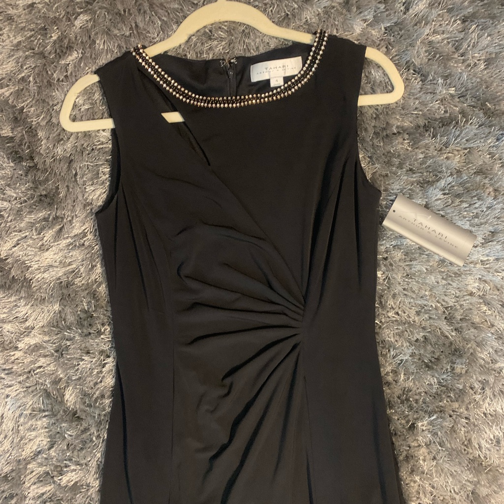 Tahari Brand New Gorgeous Dress